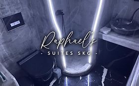 Raphael'S Suites Skg